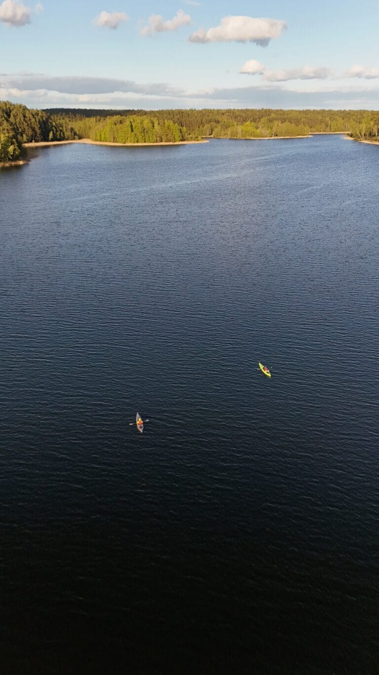 Plaukimas baidarėmis Asveja